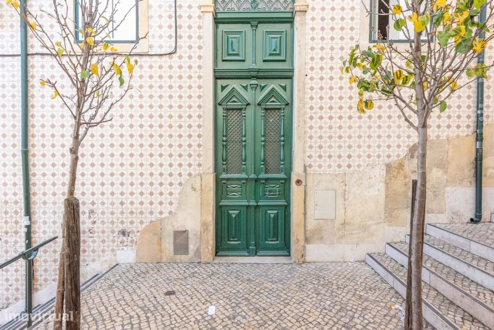 Quarto - localizado em Mouraria Lisbon