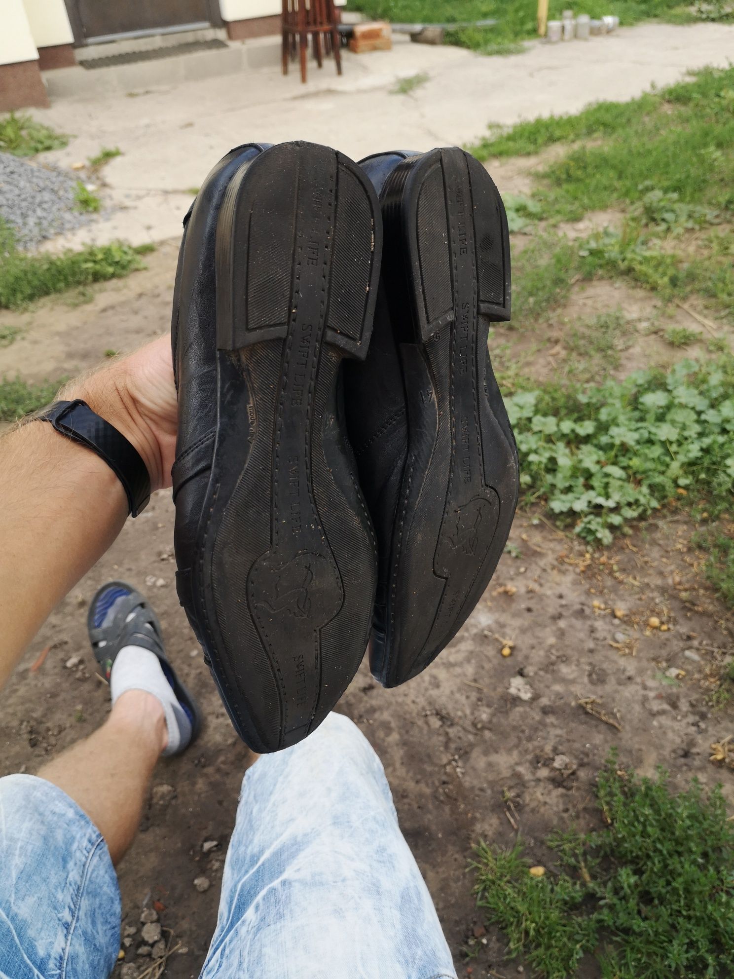 Продам шкіряні туфлі Karat (made in Italy)