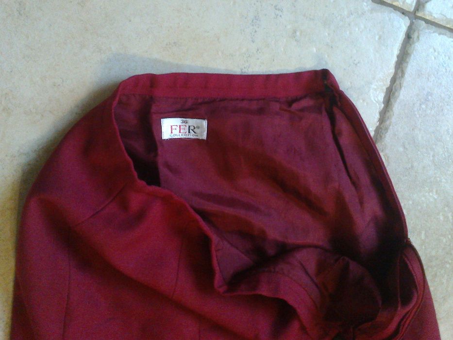 Elegancka spódnica firmy FER COLLECTION czerwona, jak NOWA r.36