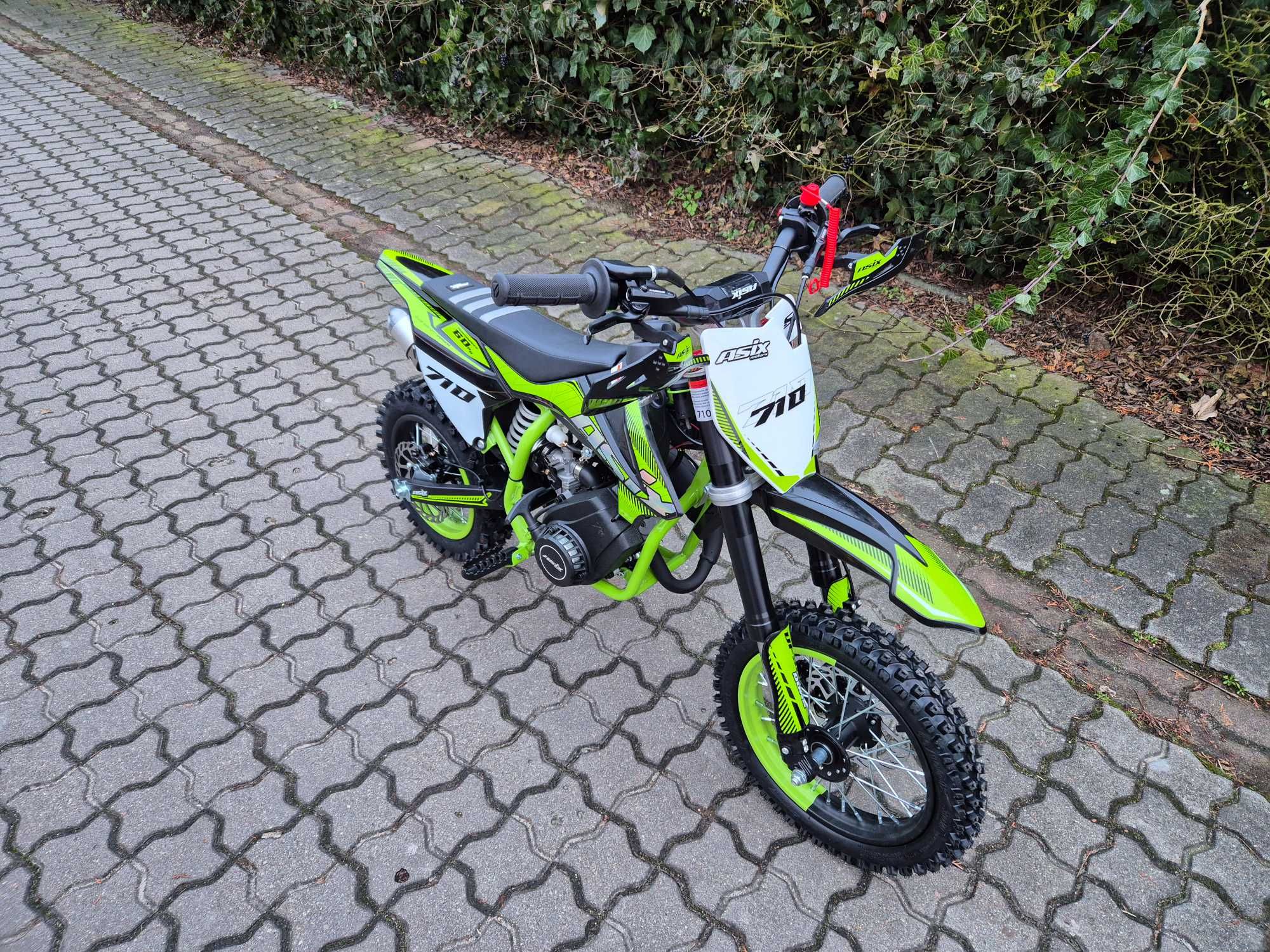 Mini cross kross ASIX 710 60ccm koła 12/10 cali