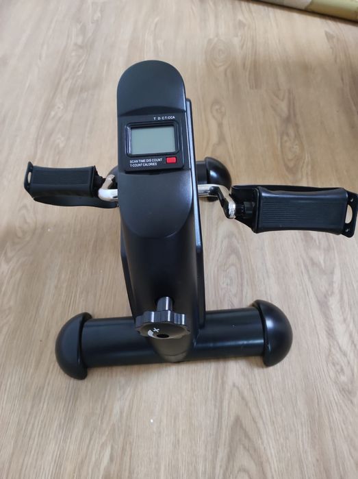Mini bicicleta estática como nova