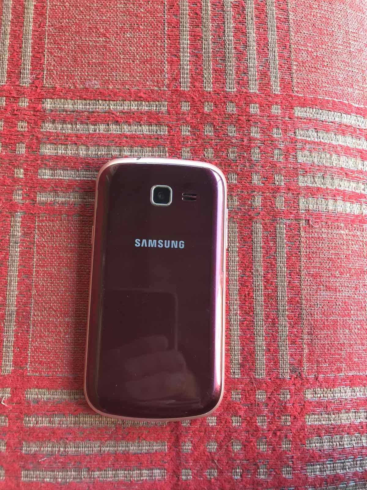 продам телефон Samsung GT-S7390