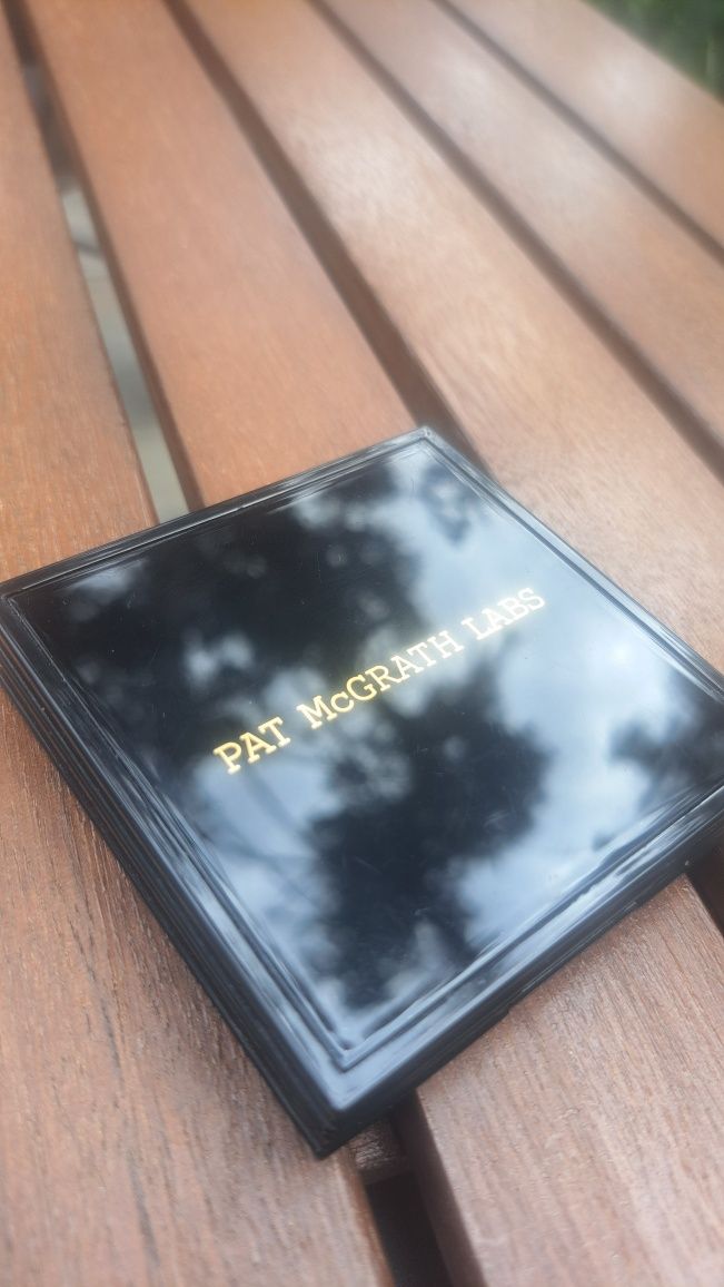 Pat McGrath Labs róż Fleurtatious