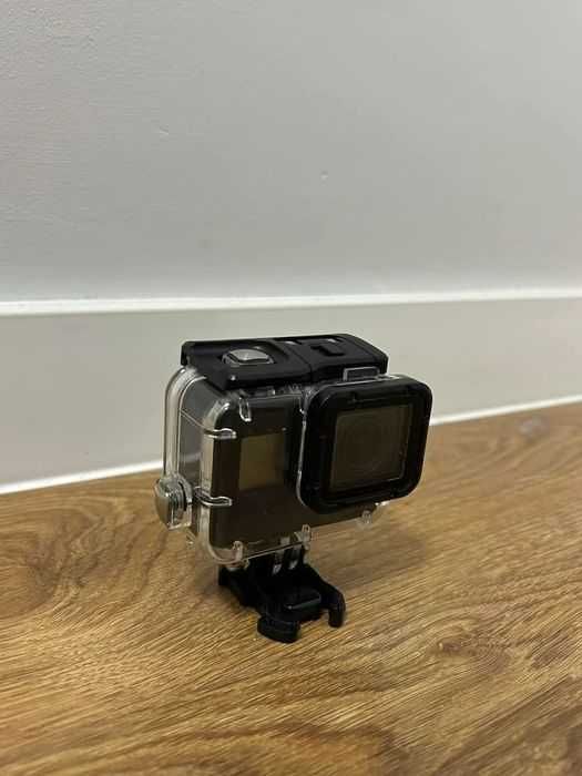 Kamerka GoPro Hero 7 + 3 baterie akcesoria