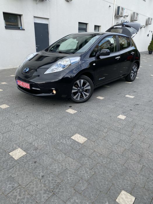 Ніссан ліф 11/12 поділок