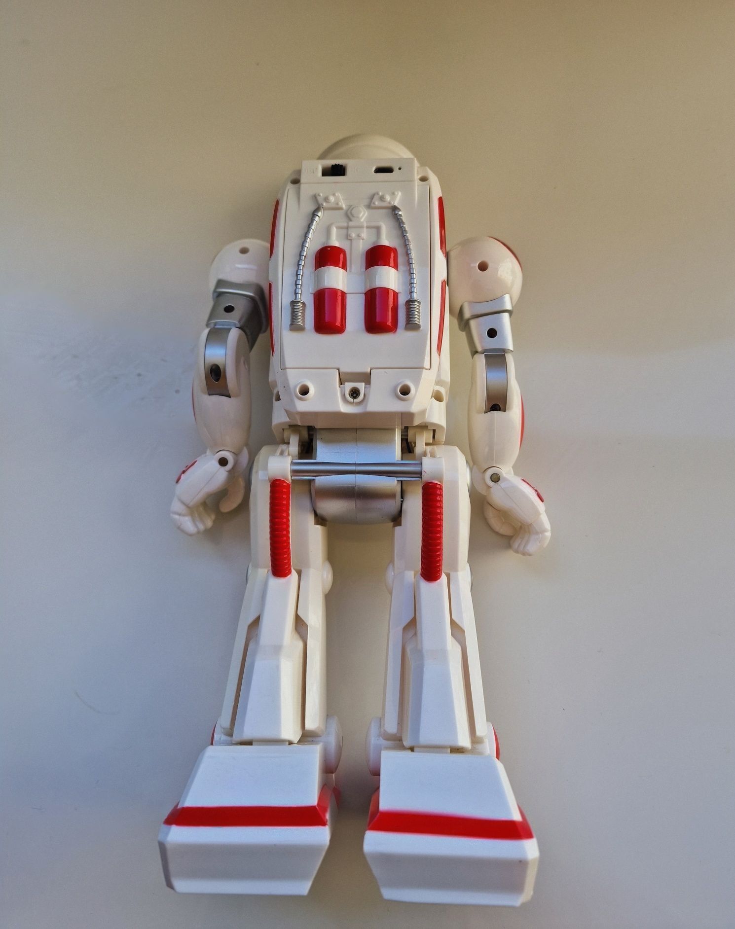 Robô Xtrem Spy Bots XT 30038