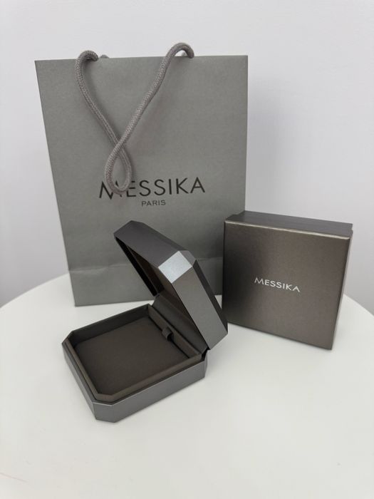 Розкішне подарункове пакування Messika