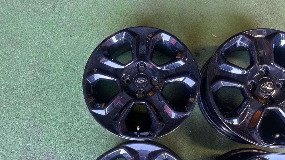 Felgi aluminiowe 16" 6,5Jx16H2 4x108x63,3 ET37,5 Ford Peugeot itp.