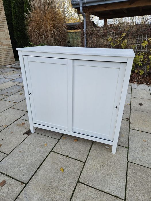 IKEA HAVSTA – biała szafka z przesuwnymi drzwiczkami + GRATIS dostawa