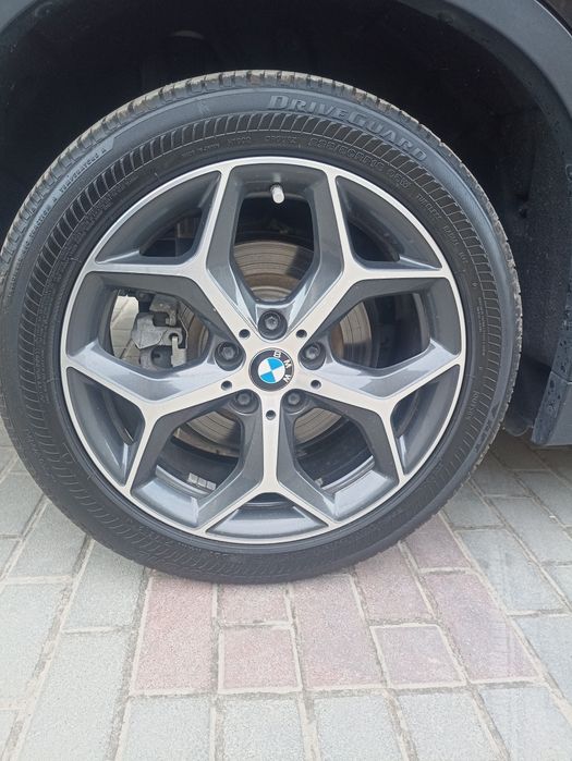 Продам BMW X1 2.0