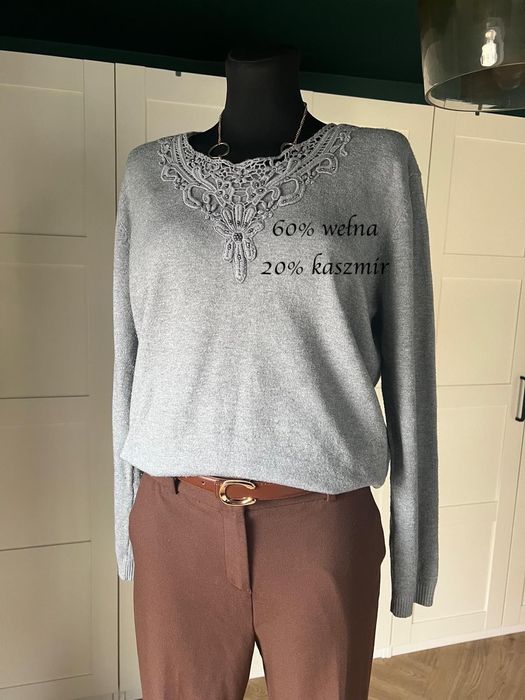 Szary mięciutki sweter z wełny i kaszmiru rozmiar 40 marki Belle Femme