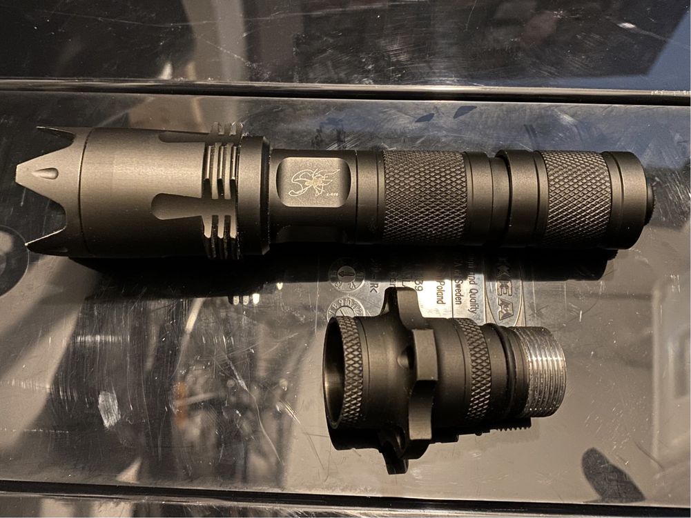 Latarka takryczna SF X-566