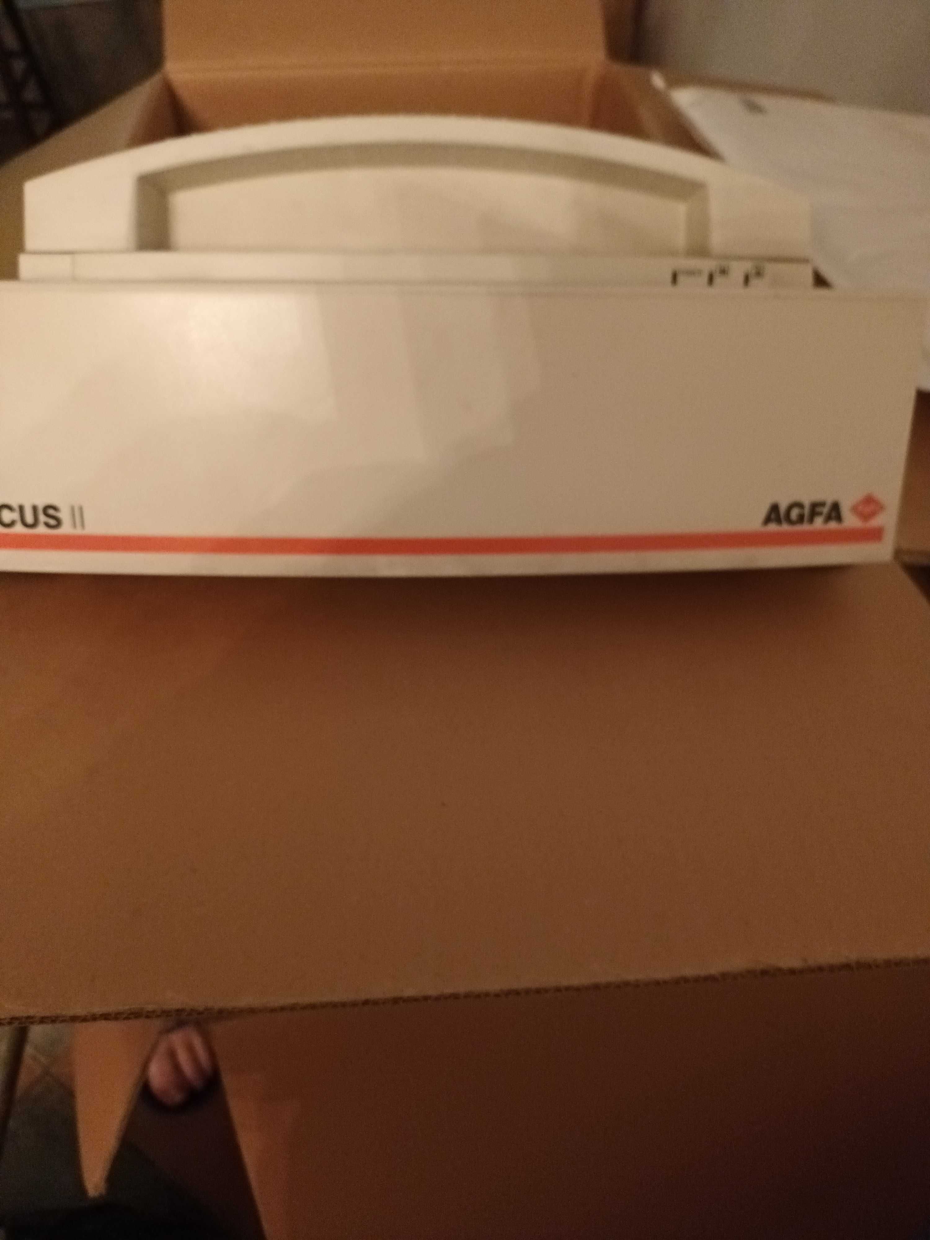 . Profesjonalny skaner AGFA  Arcus II
   z kompletnym  oprogramowaniem