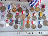259 Medalhas várias de desporto