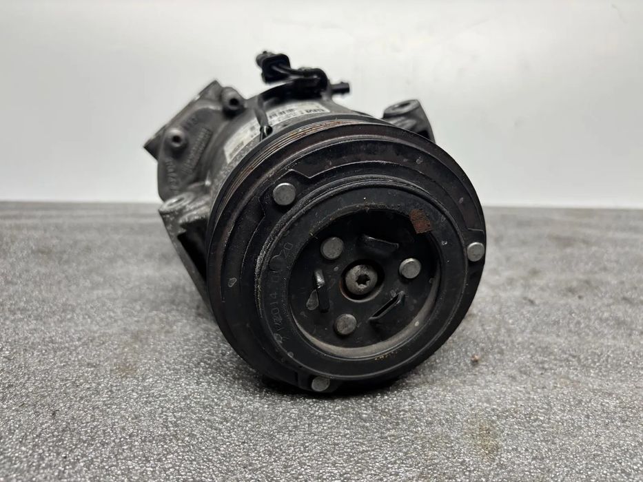 Compressor AC OPEL Astra J Sports Tourer