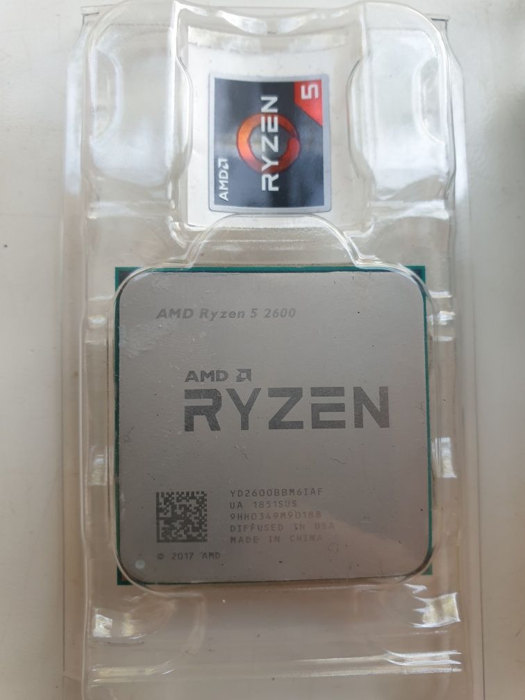 Продам процессор AMD Ryzen 5 2600