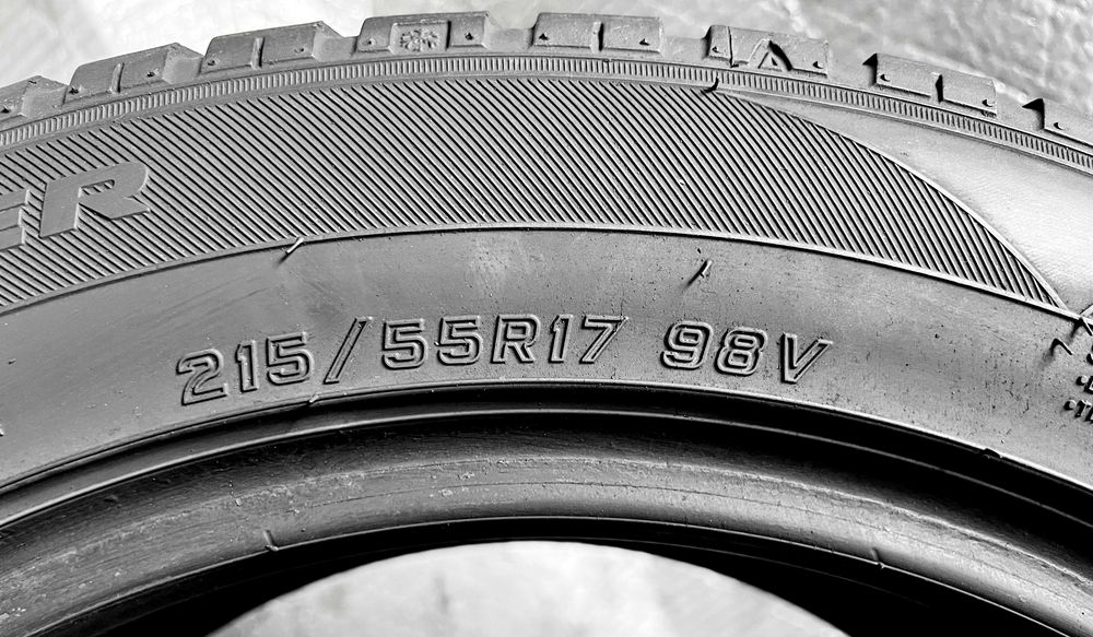 Шини Б/в 215.55.17 пара Falken