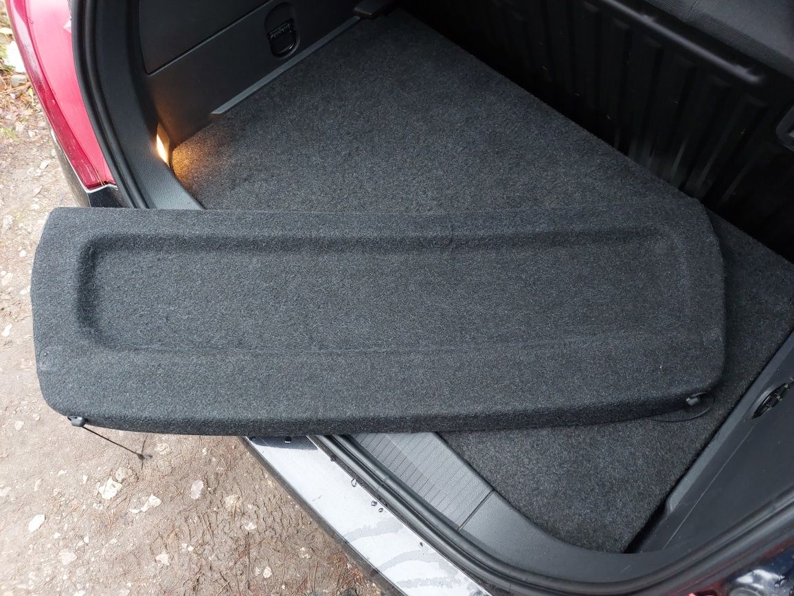 Półka bagażnika Opel Corsa D E 3D BARDZO ŁADNA