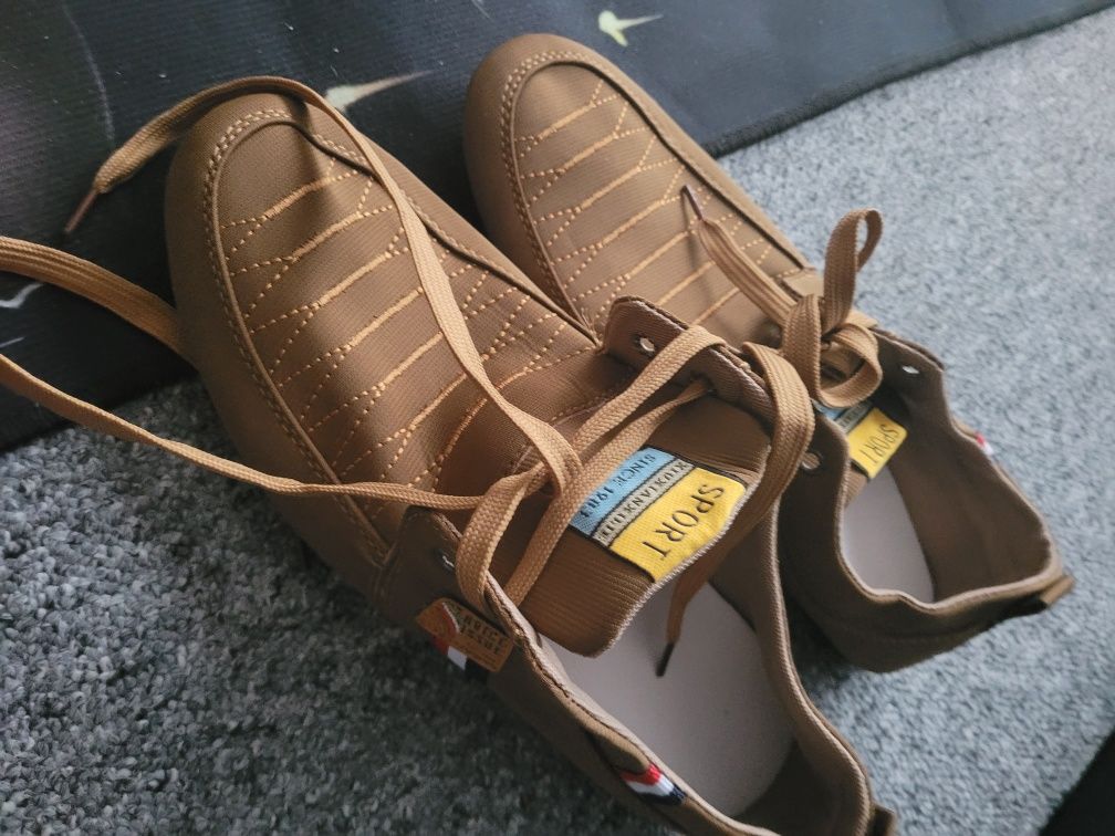 Buty męskie codziennego użytku rozmiar 46 nowe