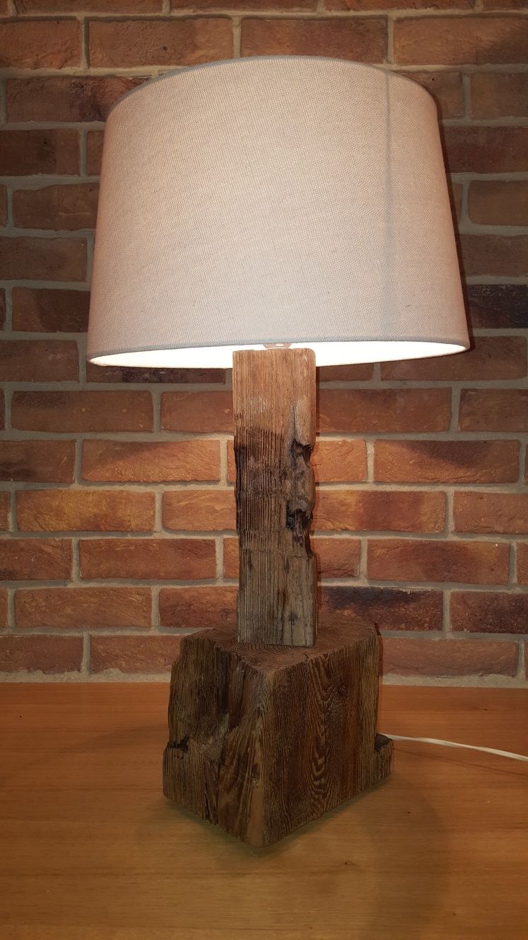 Lampka nocna loft stare drewno