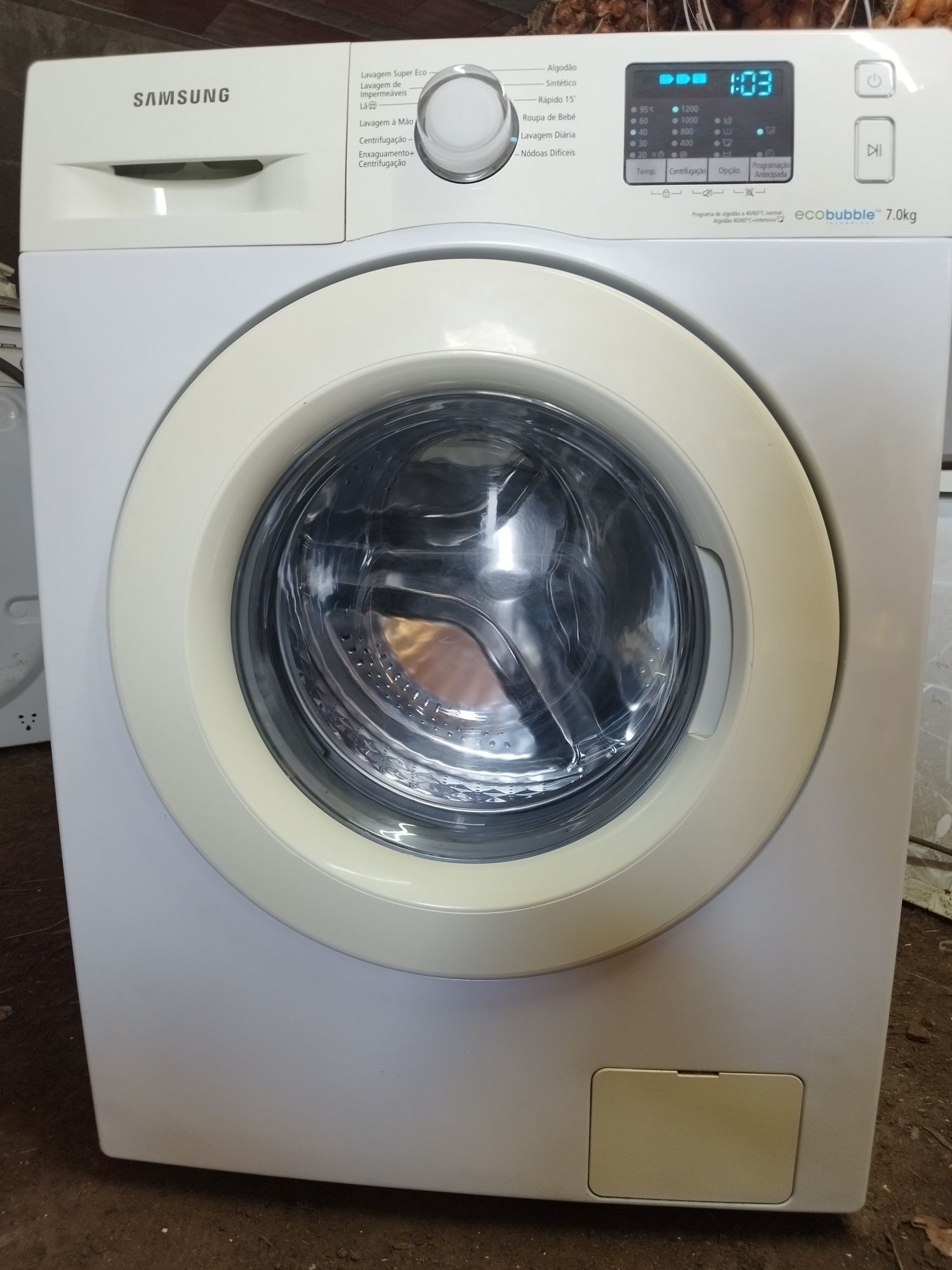 Máquina de lavar roupa