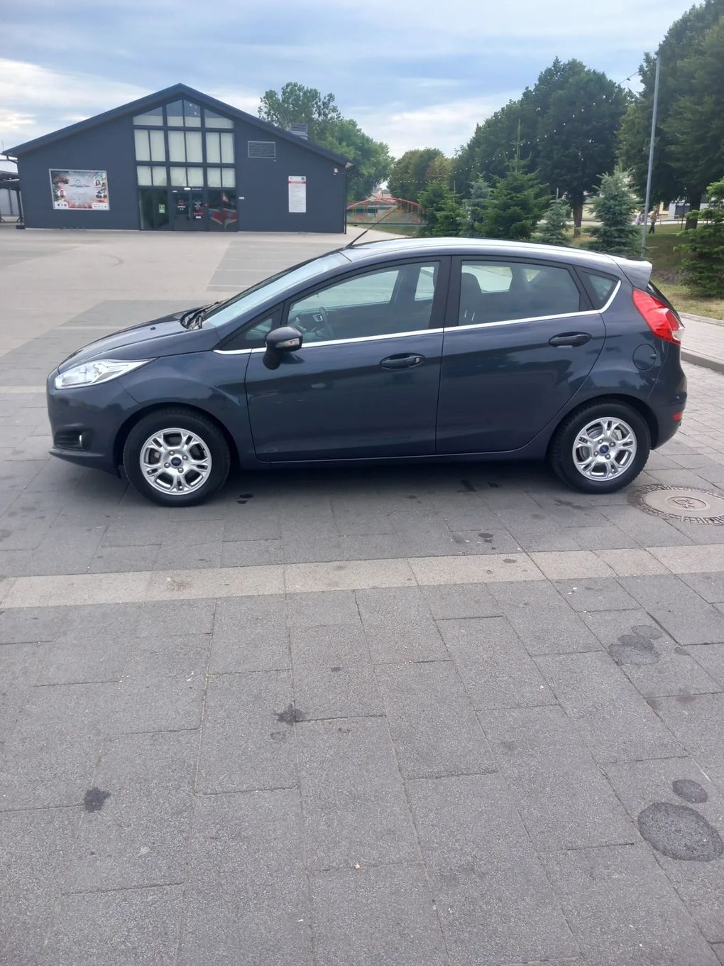 Ford Fiesta Sprzedam Ford Fiesta 2013 rok 1.6 diesel przebieg 105 tys