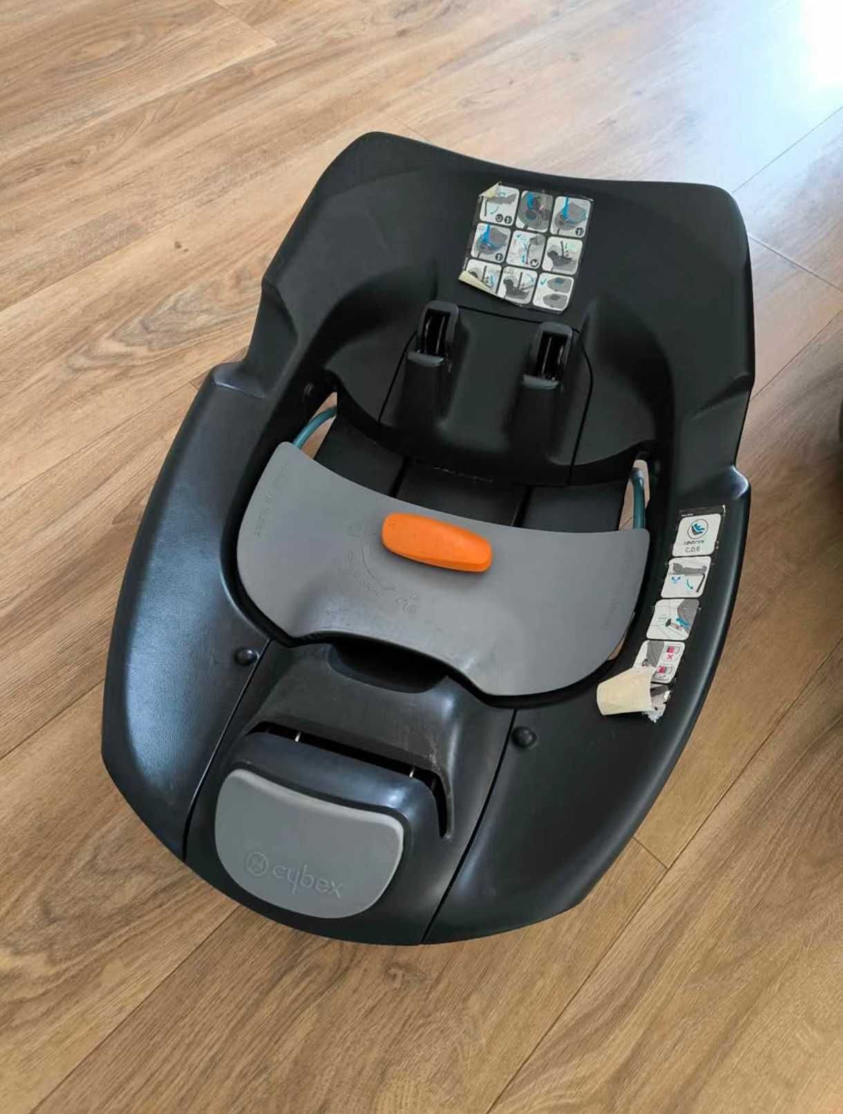 Ovo Cybex Cloud Q com Isofix e adaptadores