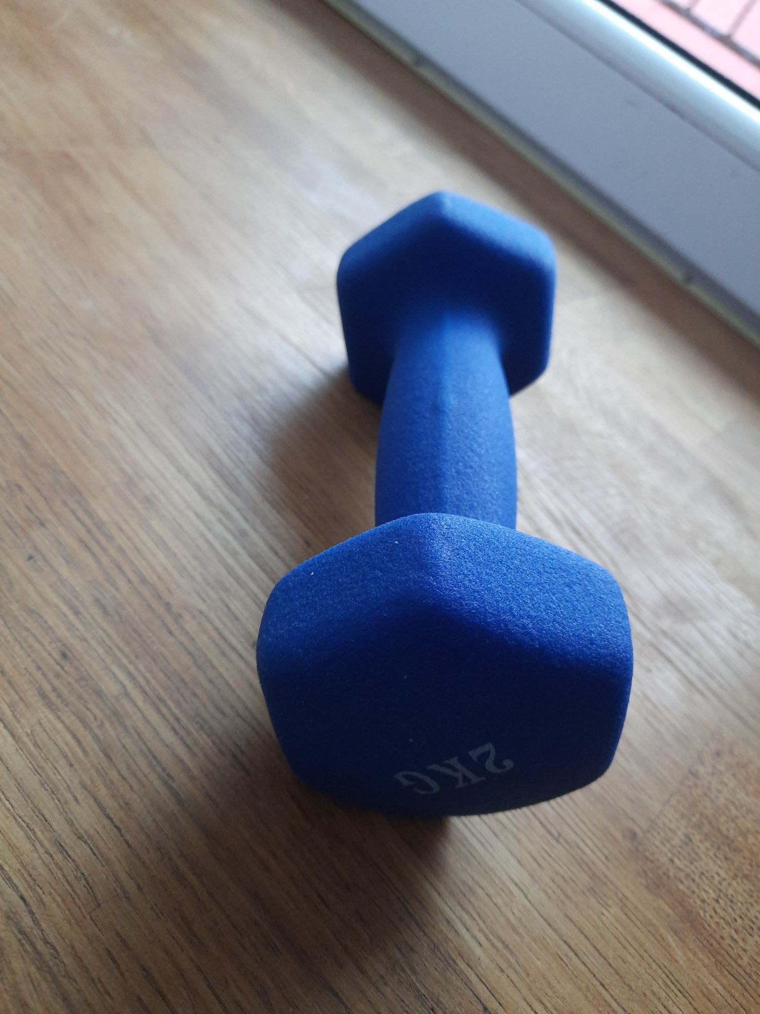 Hantelek 2 kg nowy