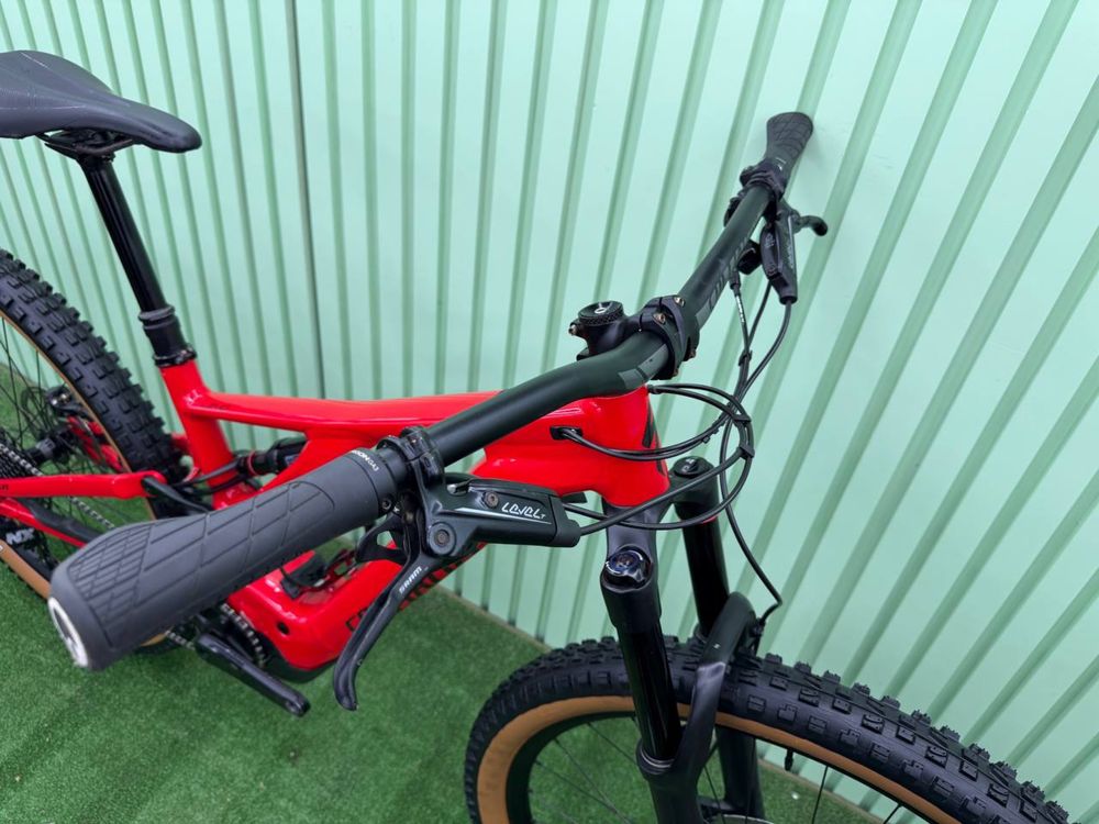 Електровелосипед Двухпідвісний 150mm S 29 Specialized Turbo Levo 2019
