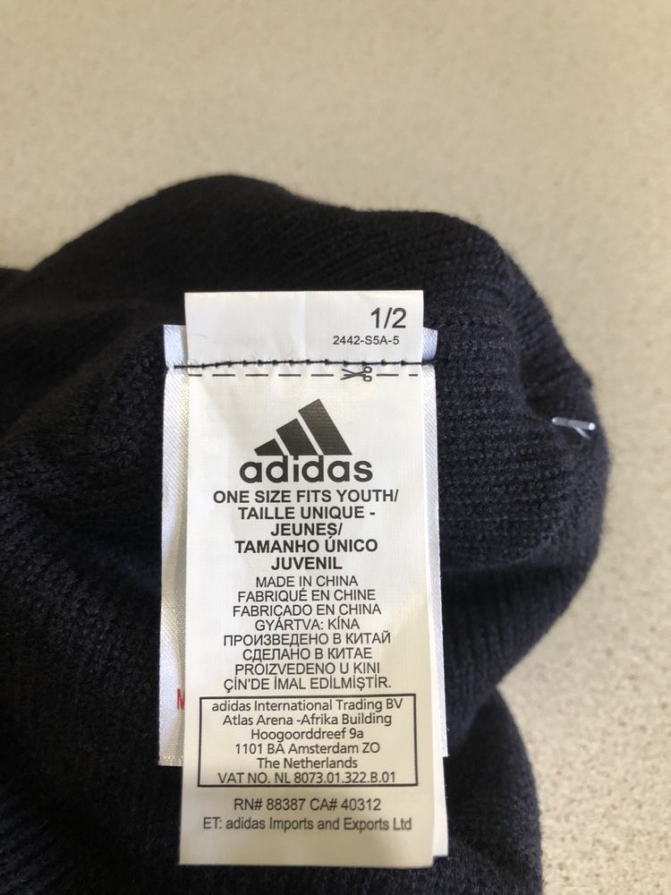 Шапка Adidas, розмір one size