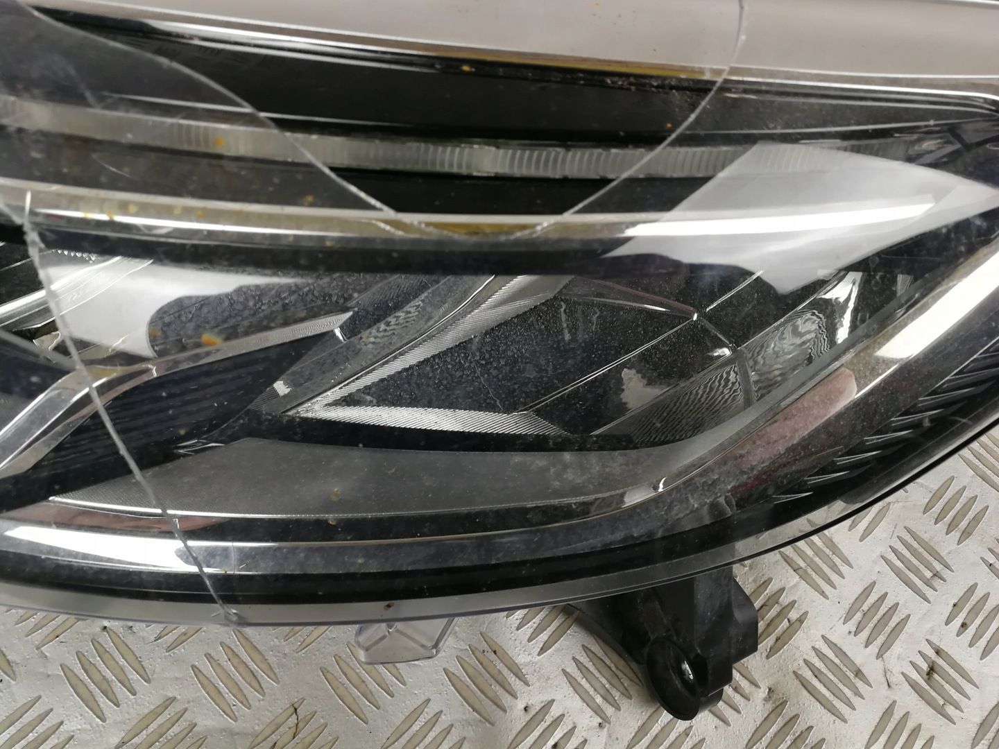 260606152R lampa lewa przednia RENAULT CAPTUR I LIFT LED PURE VISION EURO
