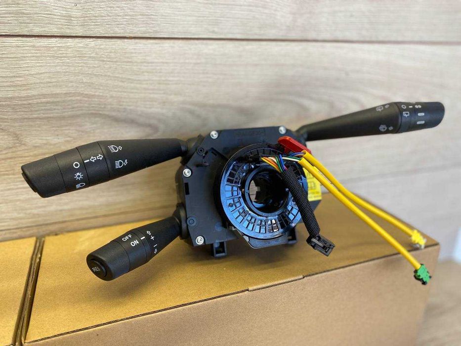 Подрулевой переключатель Гранде Пунто 199 Гитара перемикач Fiat Evo