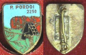 R PORDOI 2250 Milano Labor Значек