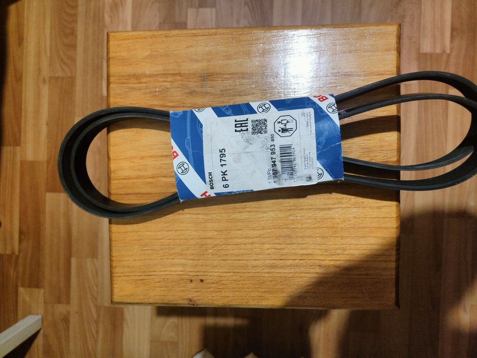 Продам ремень новый 6PK 1795 BOSCH