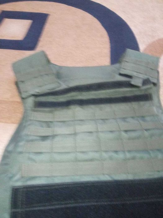 Жилет тактический, плитоноска