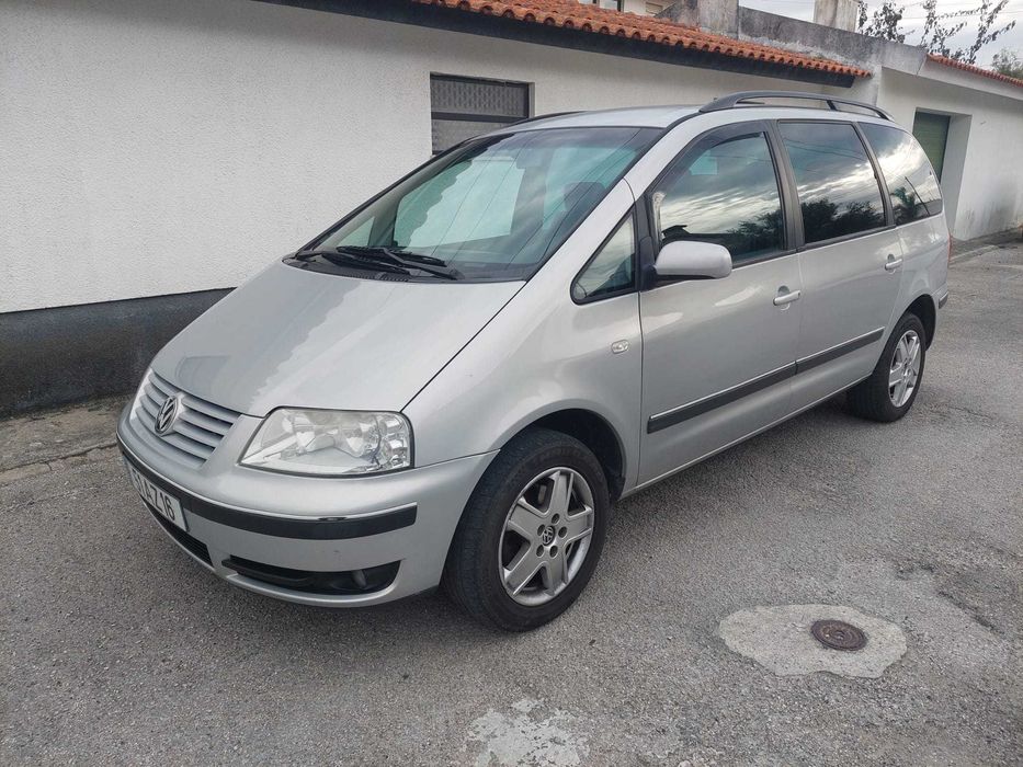 Volkswagen Sharan 1.9 Tdi 115cv – 7 lugares - Ano 2000