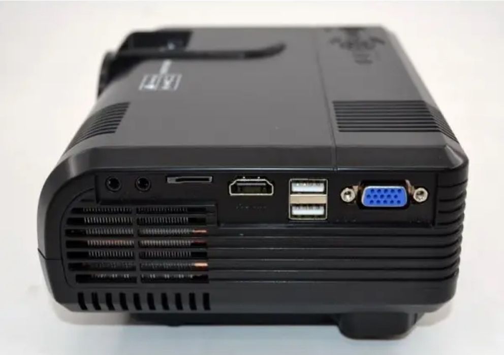 Прожектор Projector L8