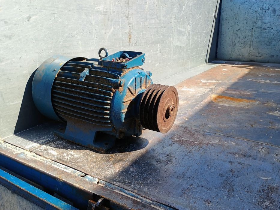 Silnik 18.5KW 1470obr 380V