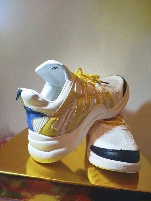 Sapatilhas Branco/Amarelo/Azul - 39 - Novas!!