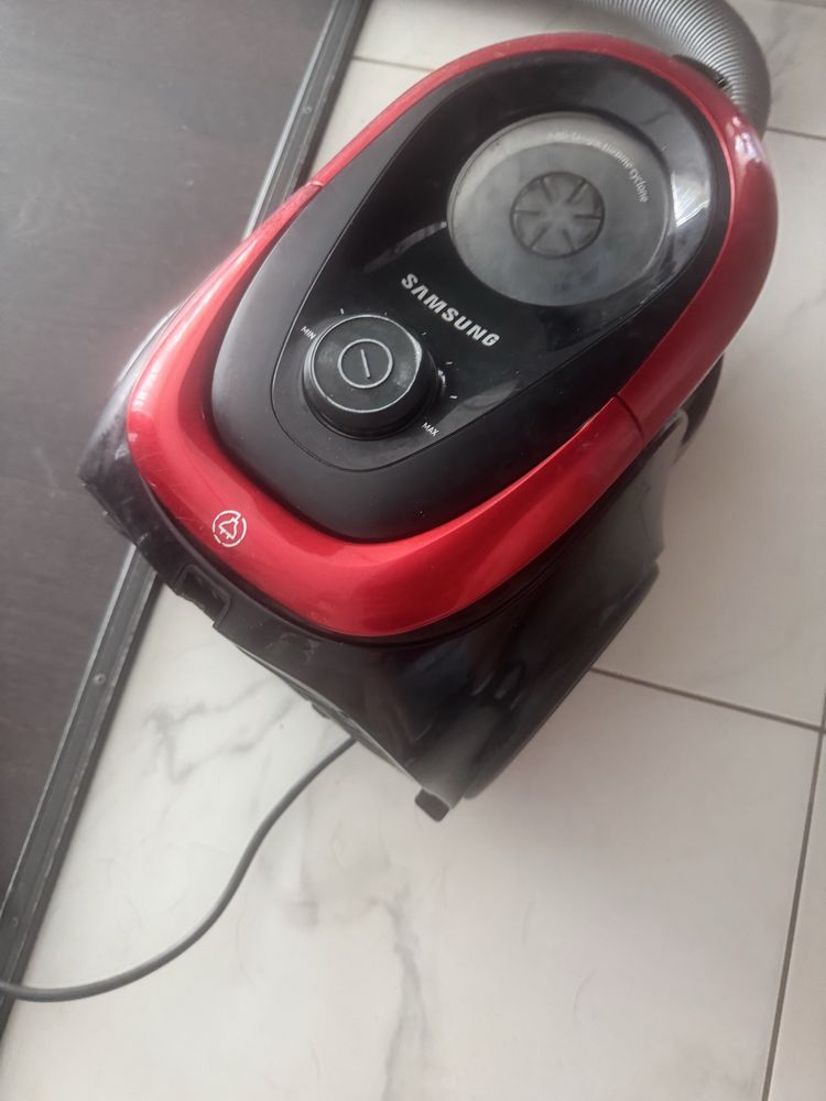 Пилисос samsung SC18M21COVR