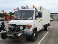 Mercedes-Benz 4x4 VARIO 815 DWUDROGOWY DWUDROŻNY Tramwaje Kolej Schörling WARSZTAT  pojazd SERWISOWY drogowo szynowu podest HDS żuraw podnośnik