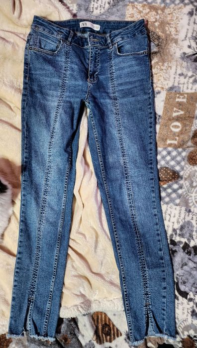 ОДНИМ ЛОТОМ джинси штани розмір М Zara mango