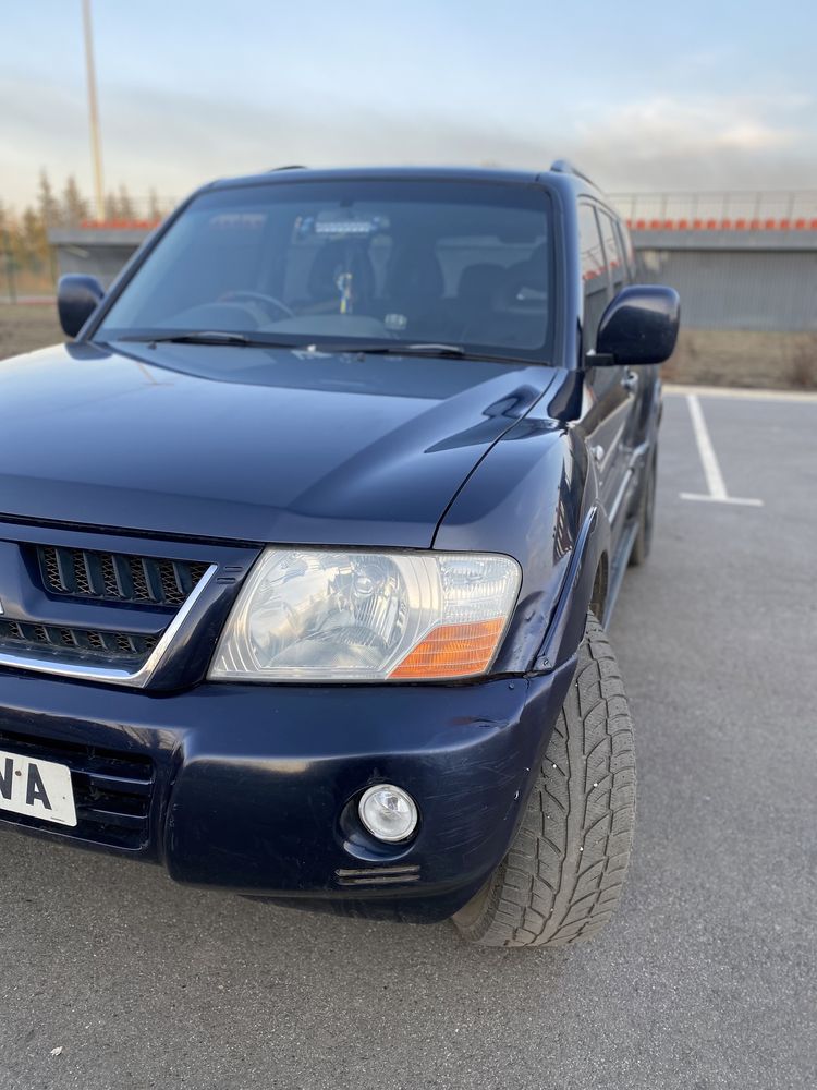 Продам Mitsubishi Pagero Wagon 3