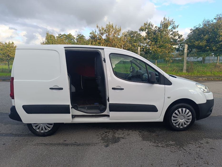 PEUGEOT PARTNER 1.6 hdi 3lugares (mt estimada ESTIMADA)