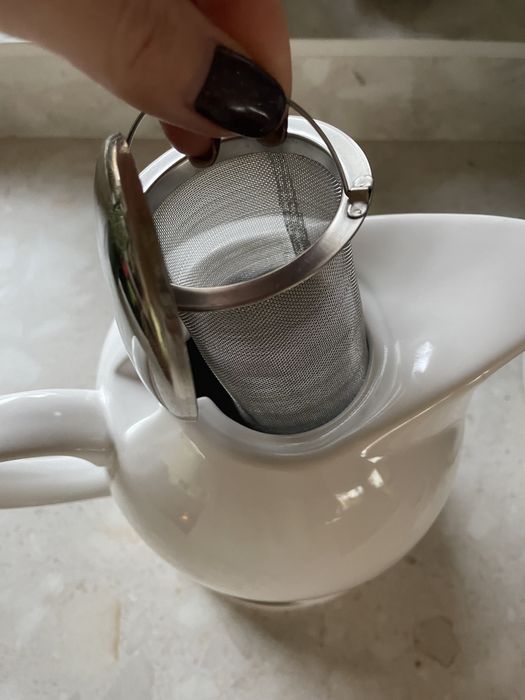 Imbryk podgrzewany czajniczek bialy podgrzewacz