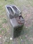 kanister 20l sprzedam