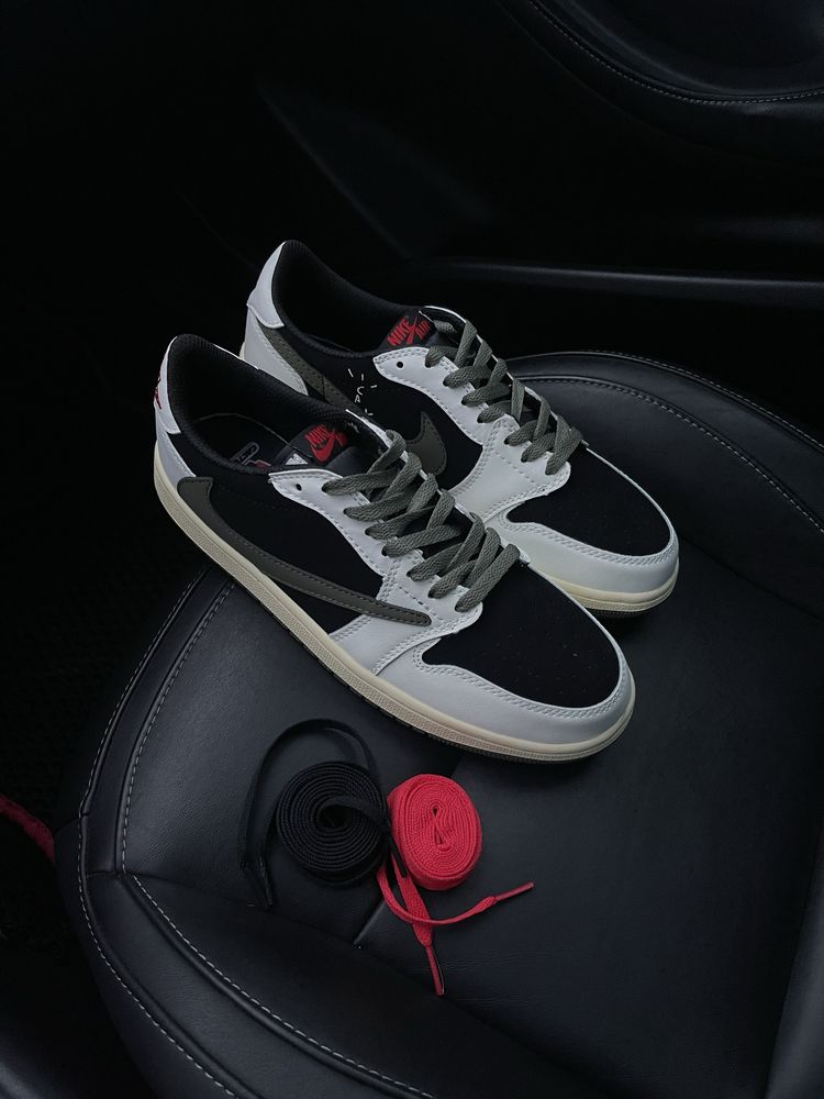 Jordan 1 Low «Olive» Travis Scott Розміри 40-45