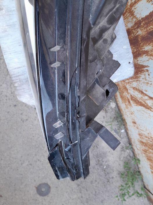 Оригінальна права фара Ниссан Мурано Z52 .