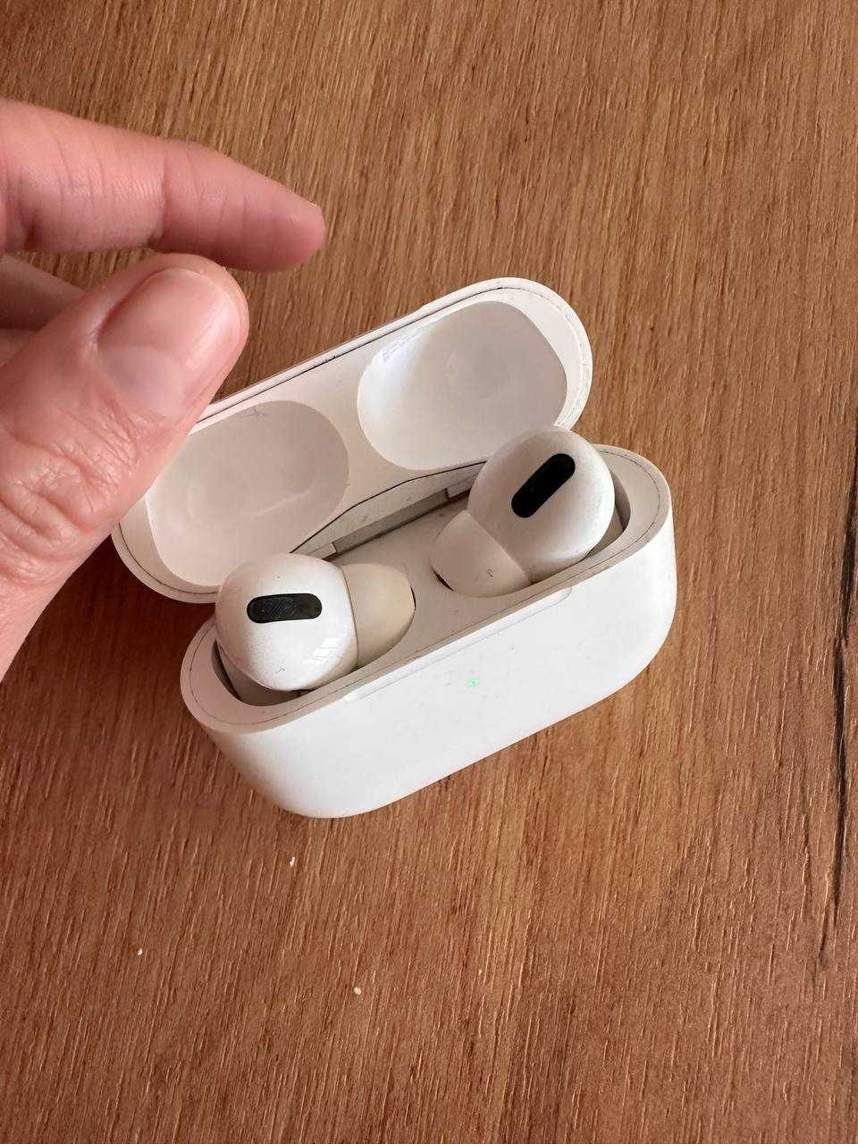 AirPods Pro A2084