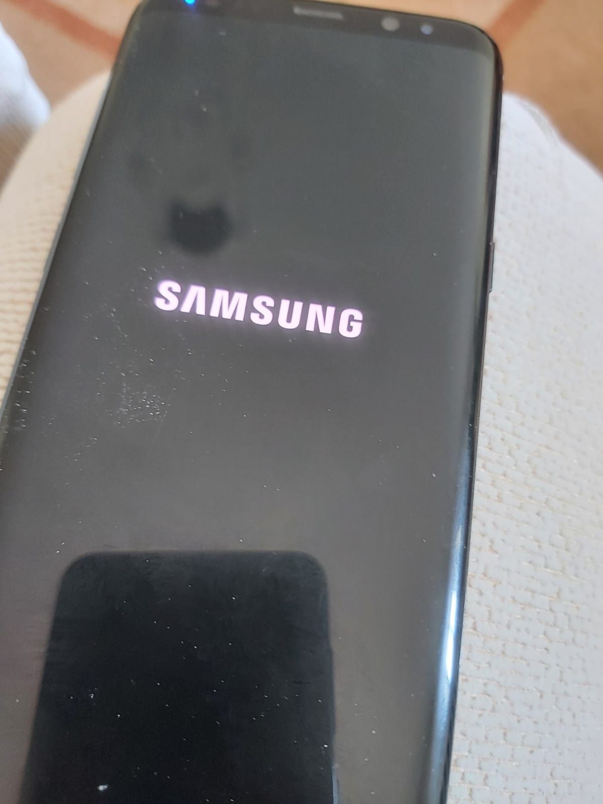 Samsumg S8+ 100€
